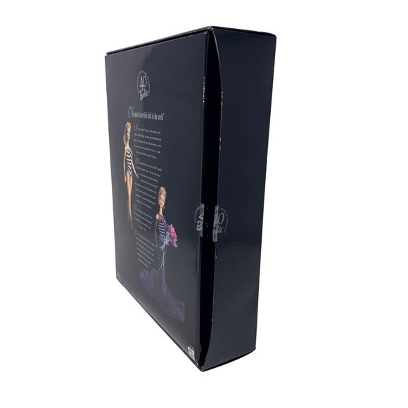 1998 40th Anniversary Barbie Doll #21384 Collector Edition Black Gown Roses - Picture 7 of 10